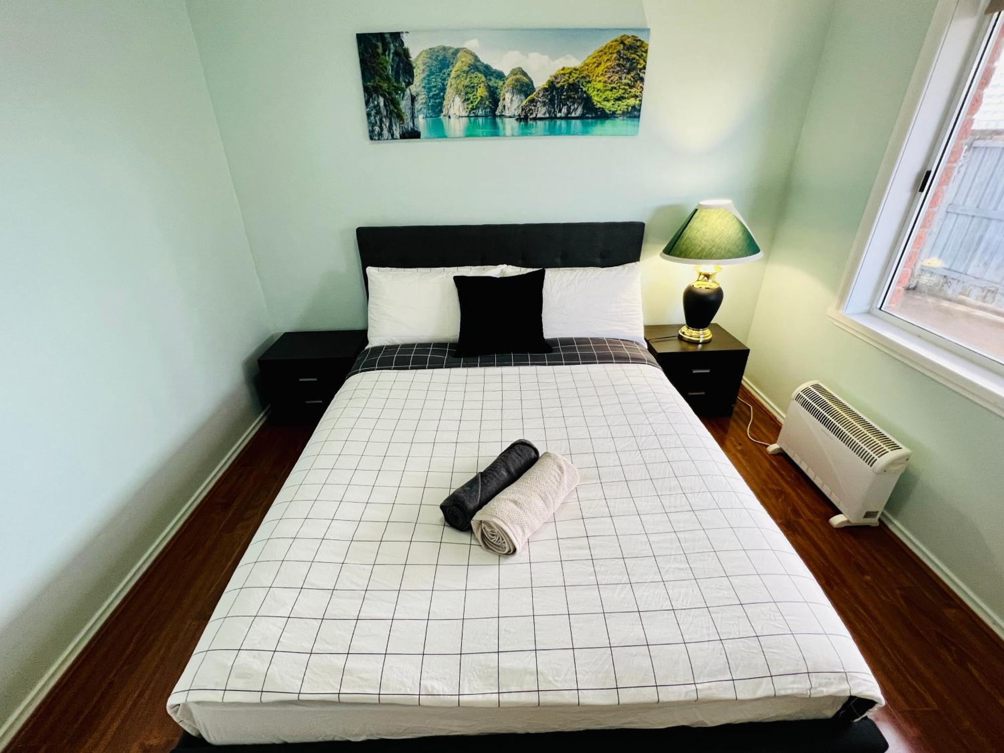 Spacious 6 Bedroom Holiday Home 15 Min Away From Melbourne Airport Sydenham Экстерьер фото