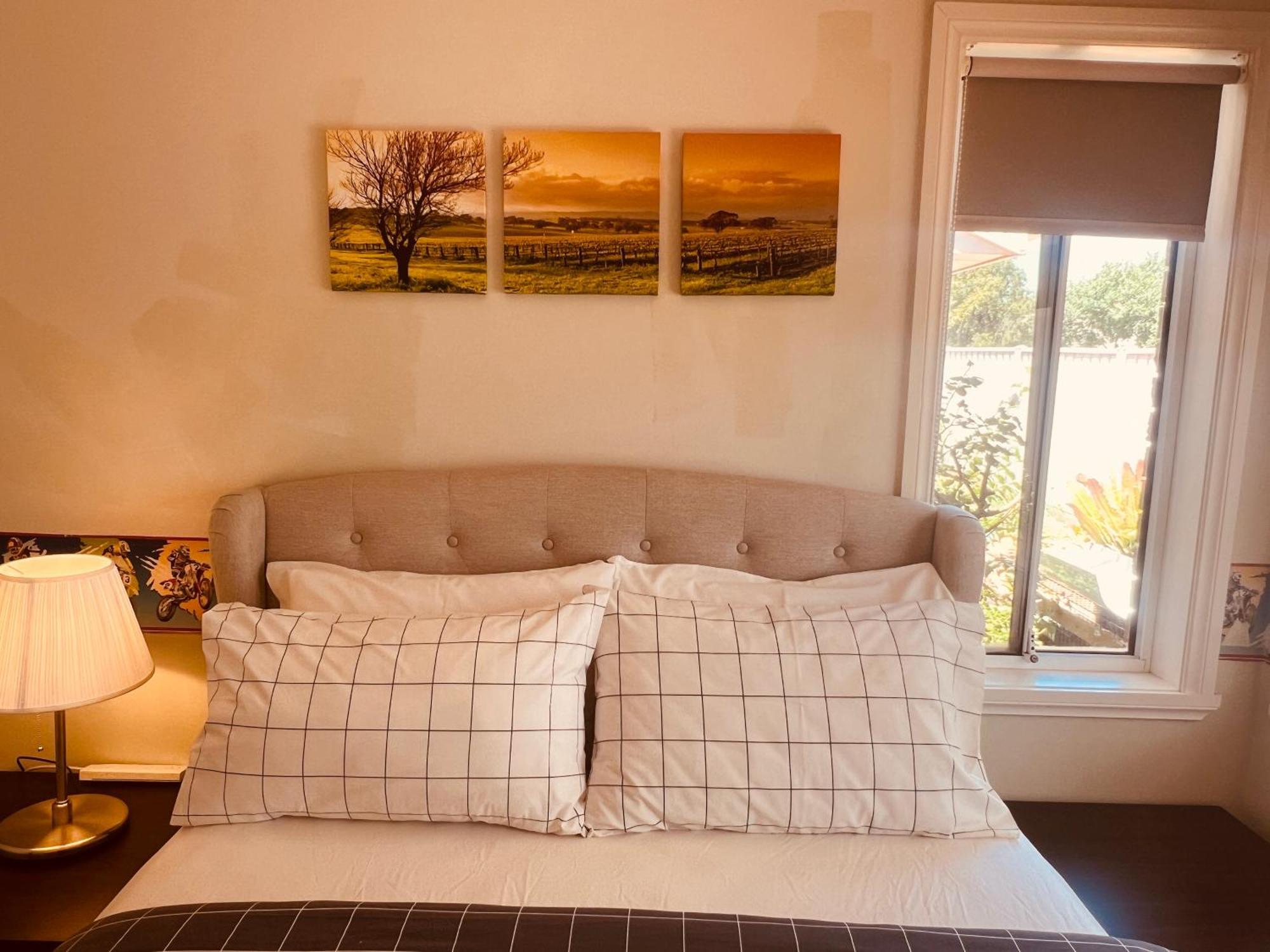 Spacious 6 Bedroom Holiday Home 15 Min Away From Melbourne Airport Sydenham Экстерьер фото